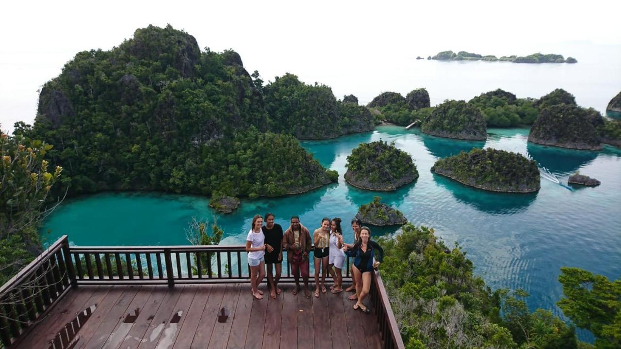 Mambetron Homestay Raja Ampat Pulau Mansuar Exteriér fotografie